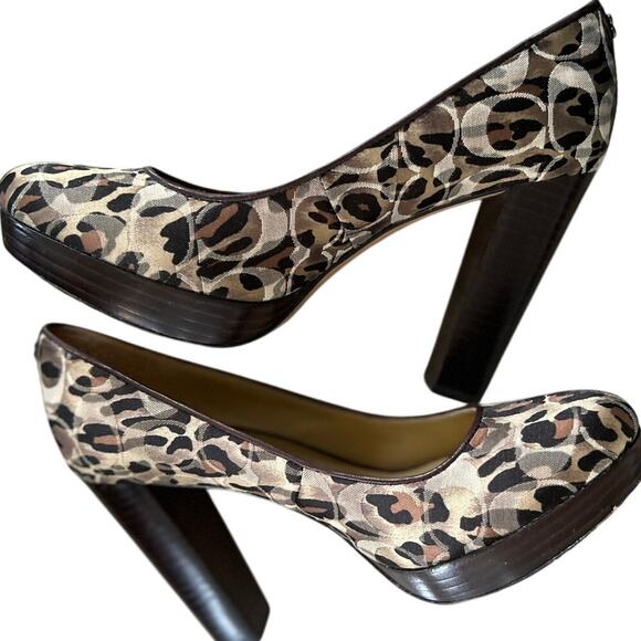 Vintage Y2K Coach Leopard Print Brown Stacked Heel Round Toe Pump - Picture 6 of 9